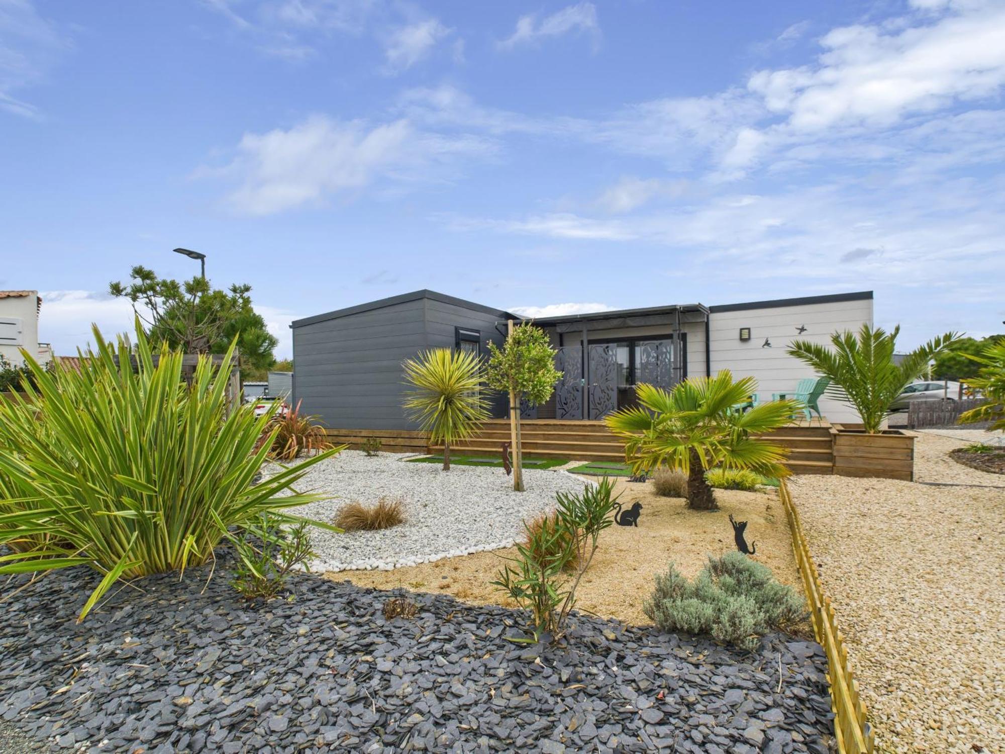 Joli Chalet Pour 6 - Domaine Avec Piscine Brétignolles-sur-Mer Exterior foto